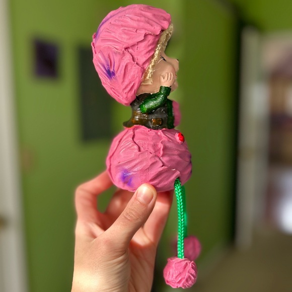 Vintage Pink Sitting Cabbage Girl Farmhouse Cottagecore Ladybug Decor Art - Picture 6 of 10